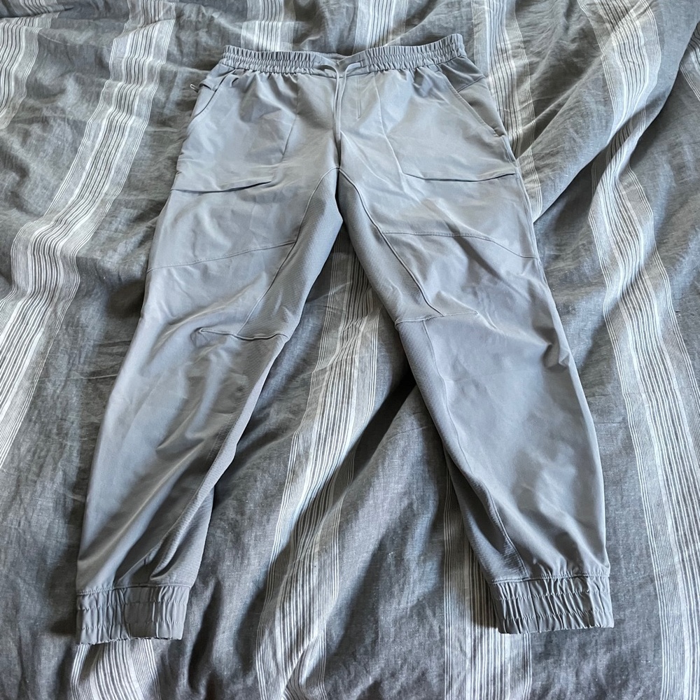 Lulu lemon joggers
